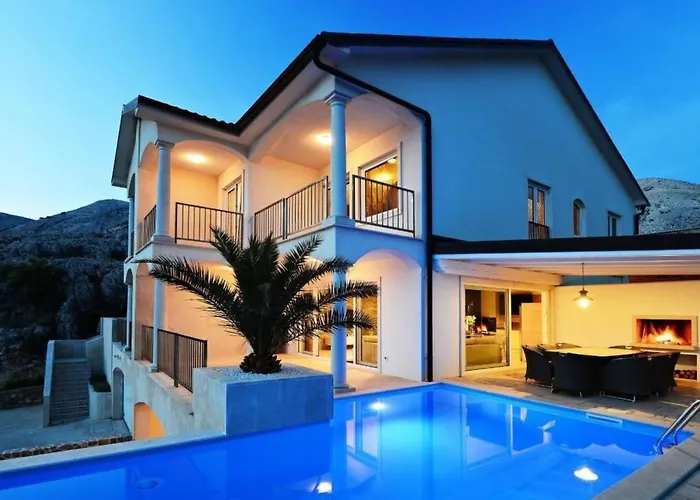 Feriehus Ferienvilla Mar - Insel Krk - Direkt Am By Interhome *