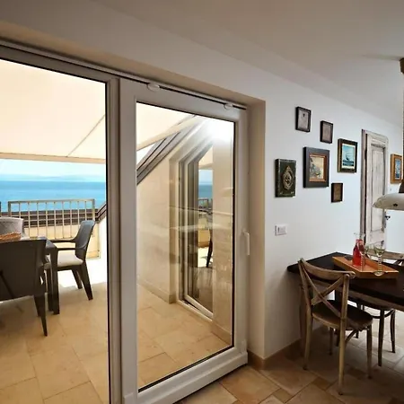 Ferienvilla Mar - Insel Krk - Direkt Am By Interhome Holiday home Stara Baska