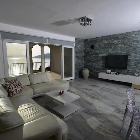 Prázdninový dům Ferienvilla Mar - Insel Krk - Direkt Am By Interhome